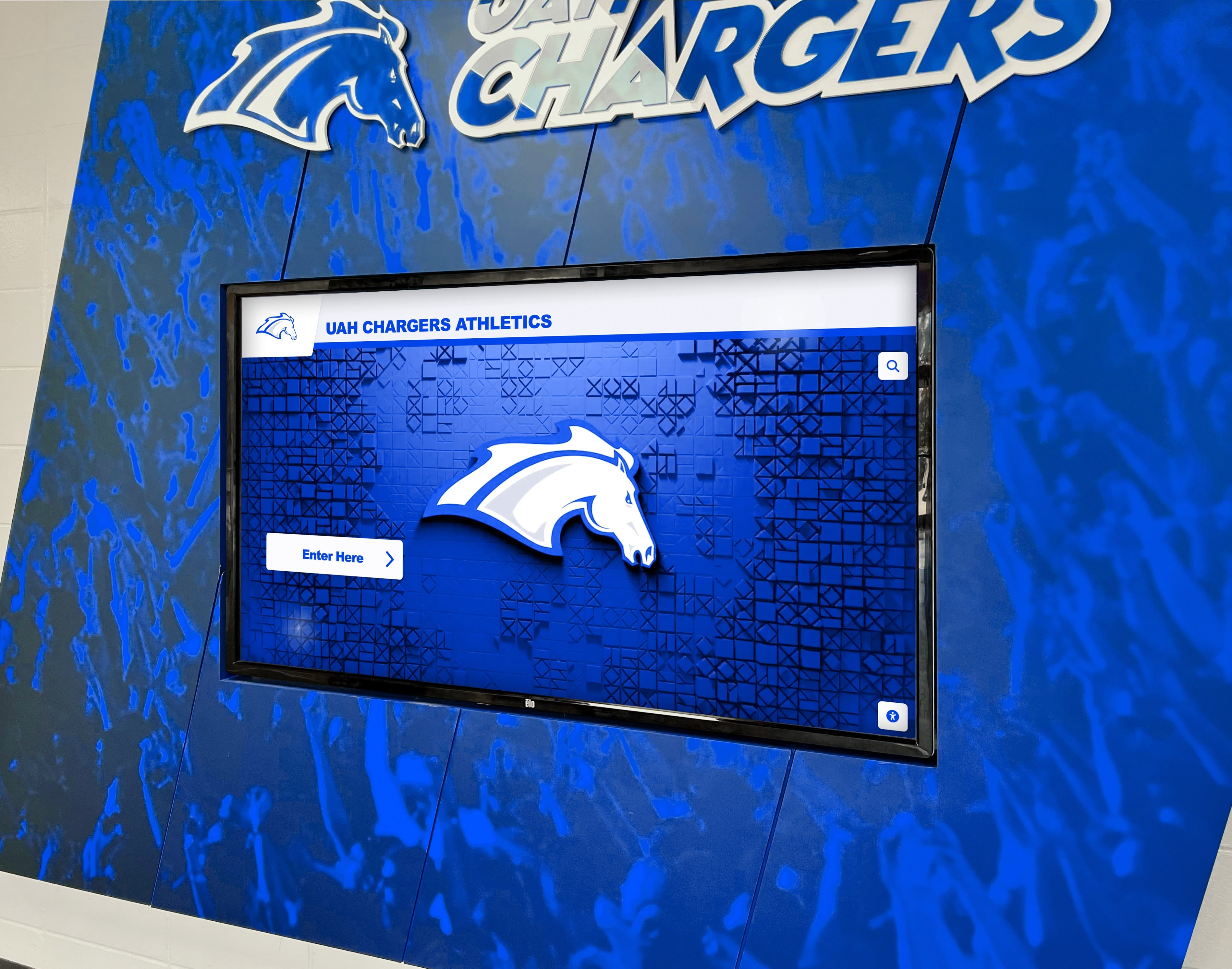 University athletics hall of fame installation